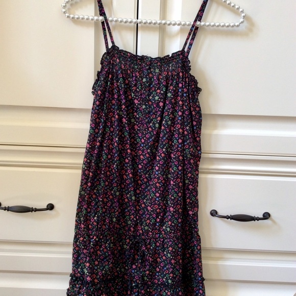 🔴SUMMER TANK STYLE TOP🔴🔴 - Picture 6 of 8